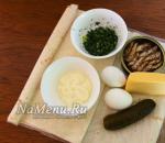 Рецепт: Рулет из лаваша - с яйцом и майонезом Рулет из лаваша с шпротами и яйцом